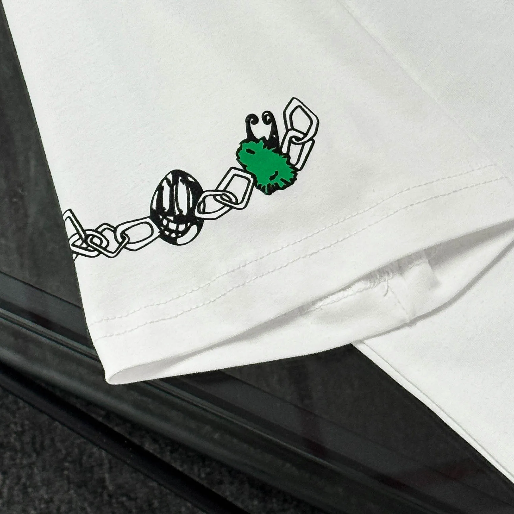 P180 Chrome Hearts 25 high version fabrics made of 300g high-density cotton, no deformation, no shrinkage, complete with three labels, same style for men and women, process: sleeve embroidery + digital printing, color: white, black, fluorescent green, SIZE: S-XL
